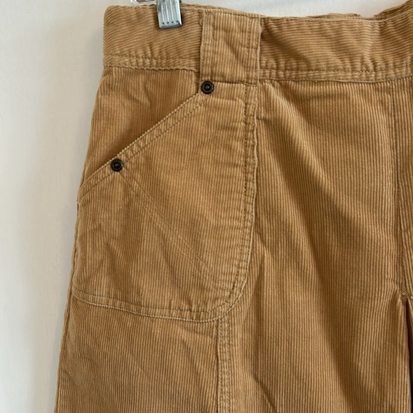 Nevada VGUC yellow corduroy skirt, front pockets, zip and button up in back - Picture 4 of 12